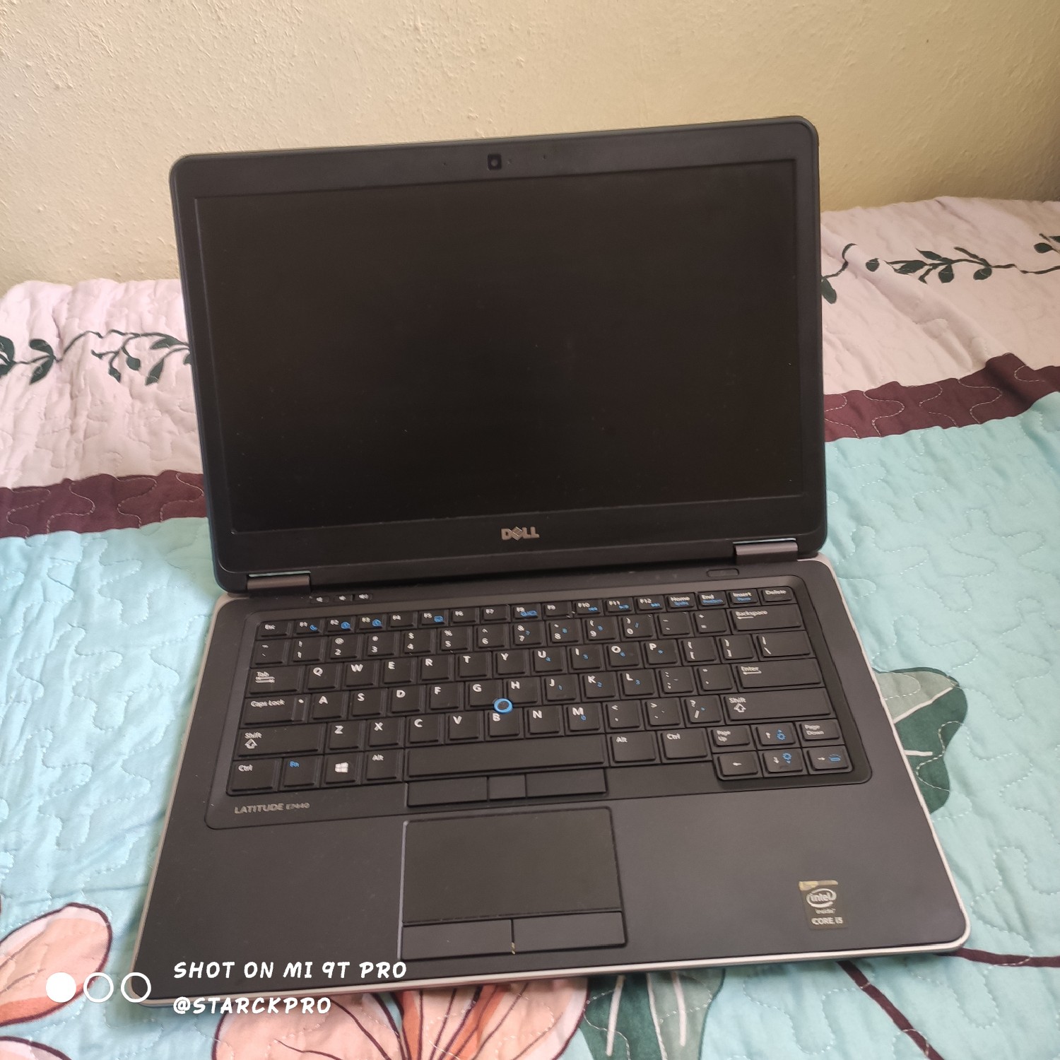 computadoras y laptops - Dell latitude E7440
Laptop ultrafina y ligera
Procesador i5 Cuarta Generación