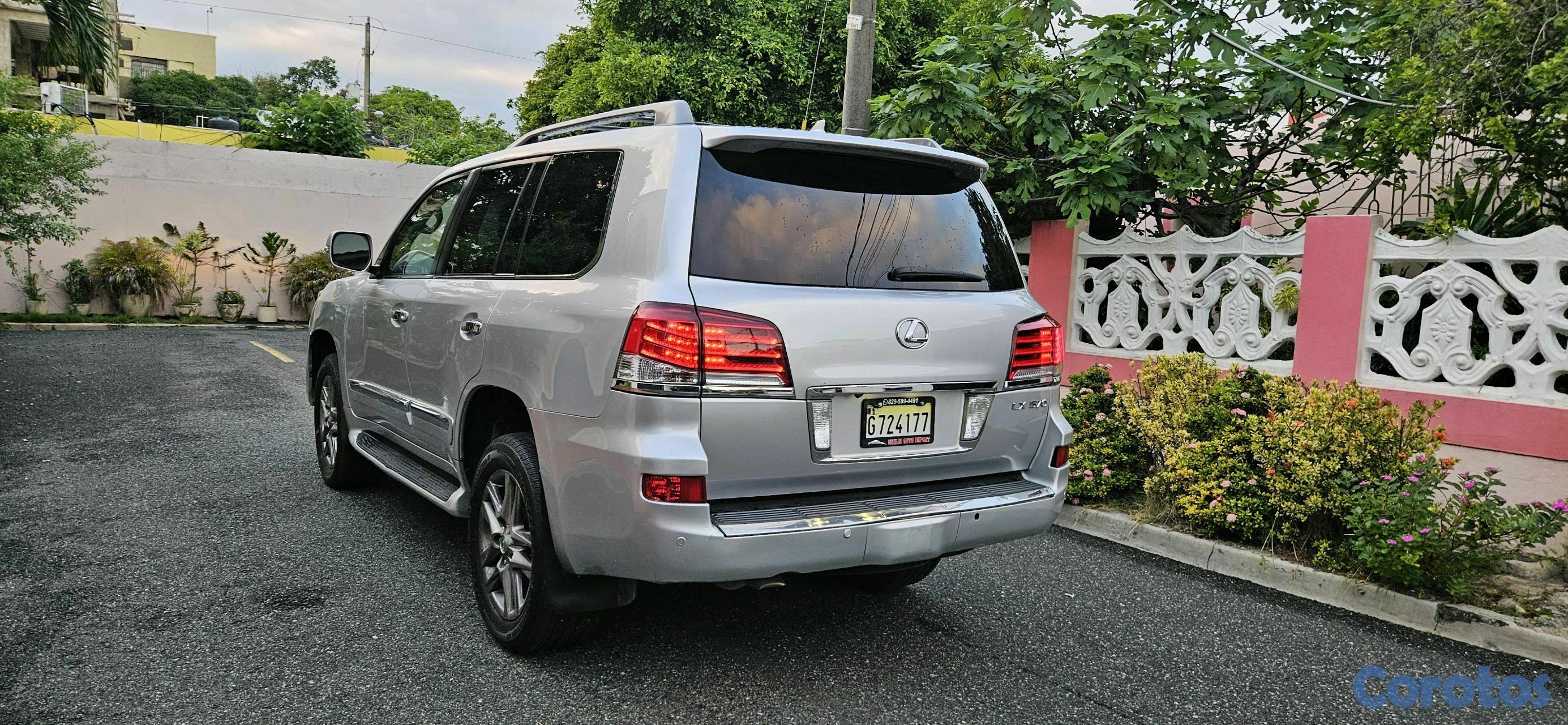 jeepetas y camionetas - lexus lx 570 2013 90,000 millas 6