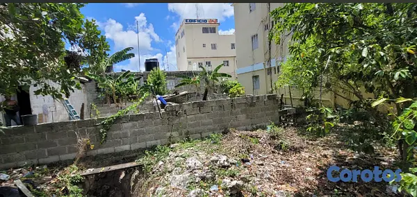 solares y terrenos - Se vende solar en Veron punta cana, con su título. 3