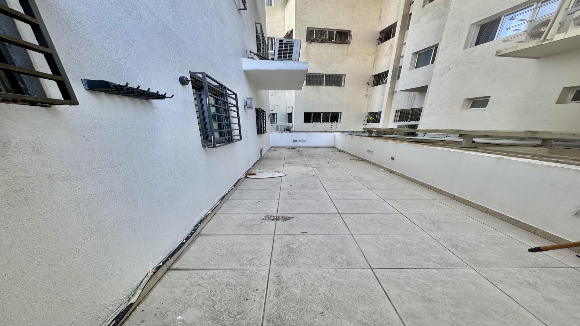 apartamentos - Apartamento en Naco, 2da con Terraza 8