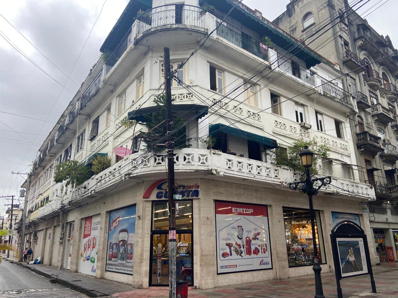 otros inmuebles - Edificio Duarte Esquina Conde Zona Colonial  4