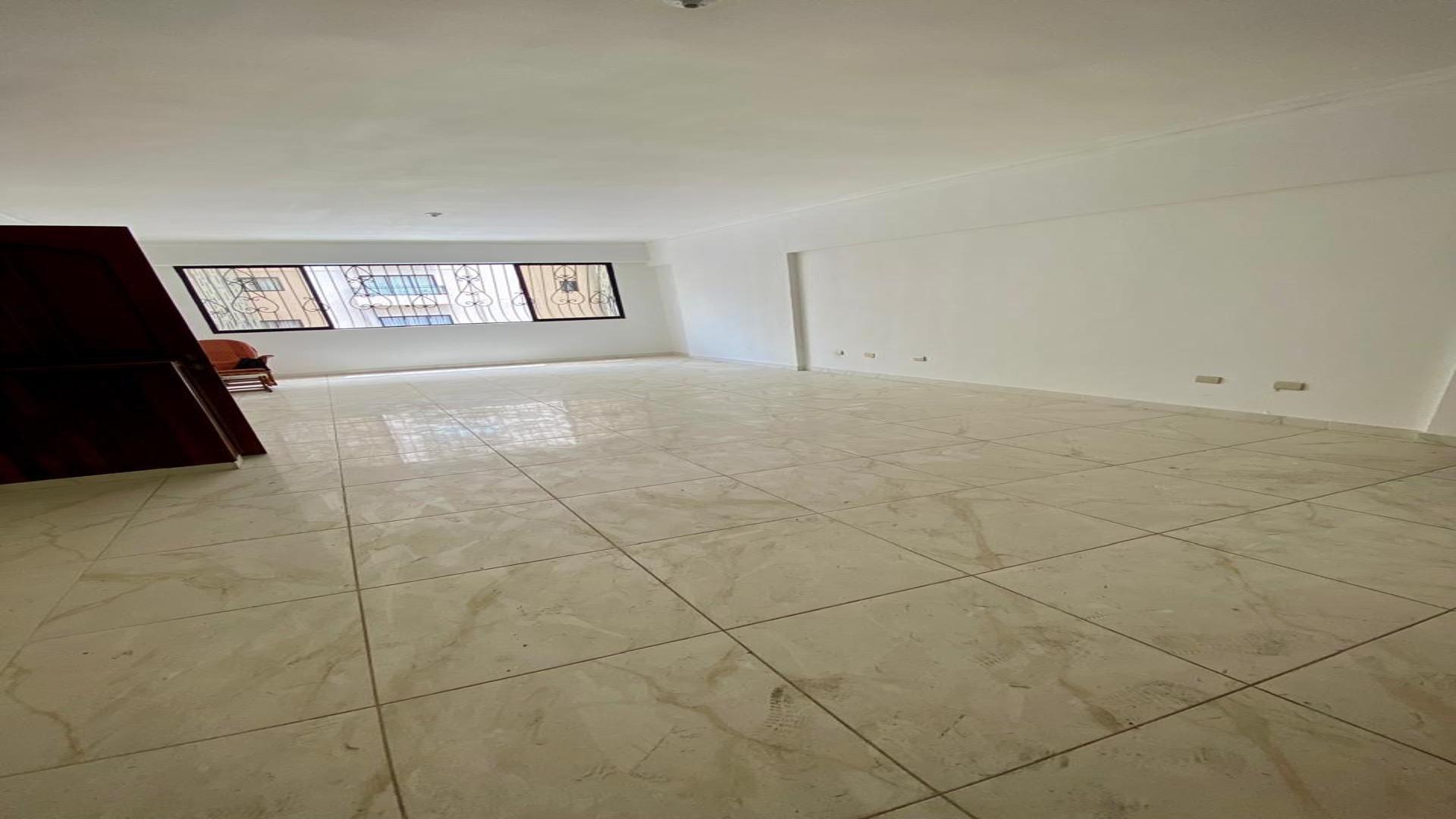 apartamentos - Se vende amplio apartamento en Piantini 2