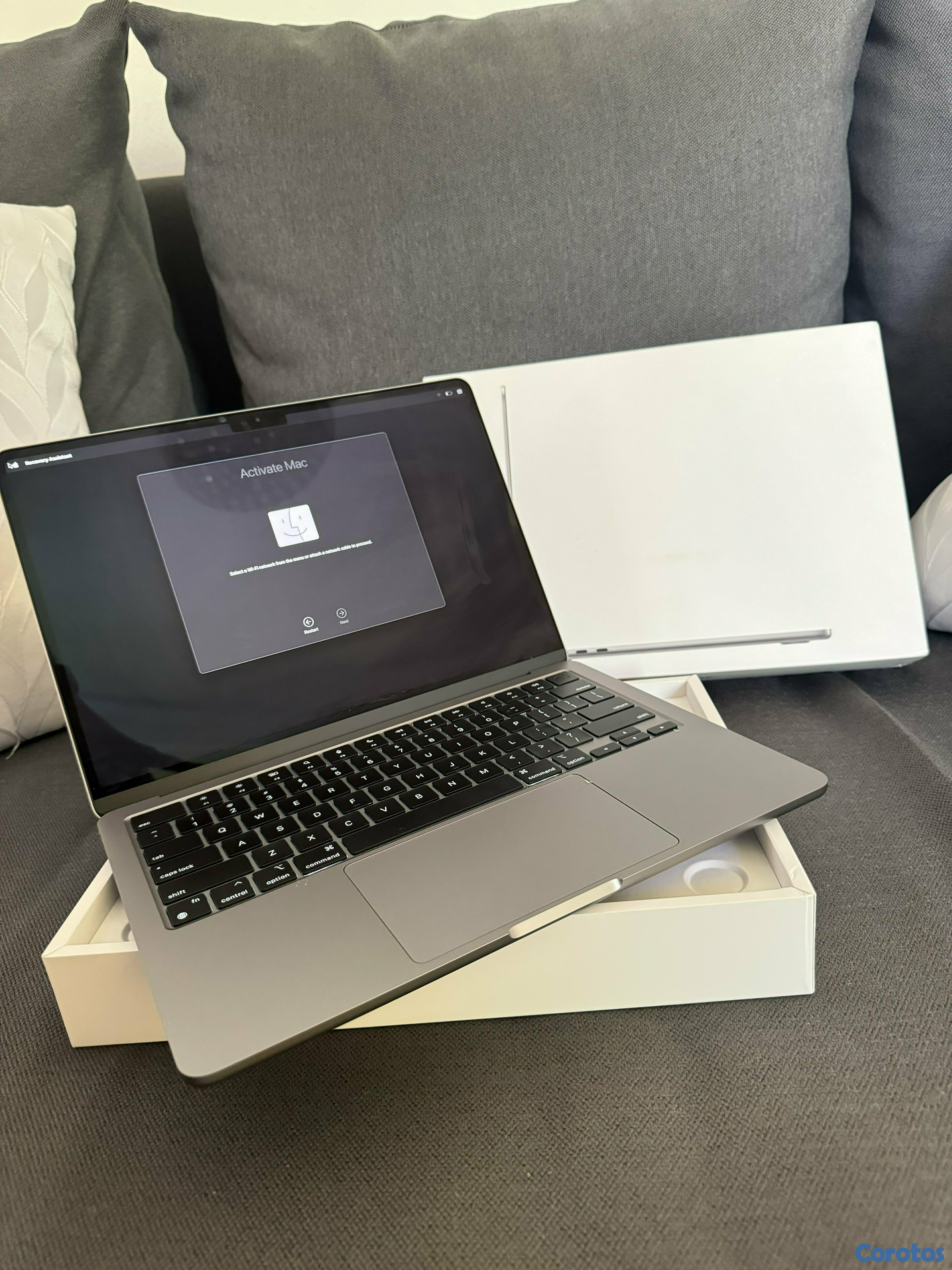 celulares y tabletas - MacBook Air m3 16/256ssd 2024  2