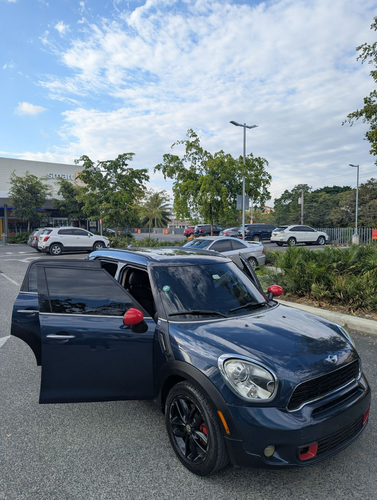 carros - único dueño financiamiento disponible negociable excelente estado  2