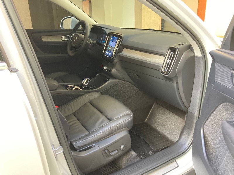 jeepetas y camionetas - Volvo xc40 2023 2