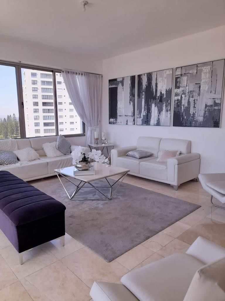 apartamentos - 10mo Piso Amueblado en Alquiler con Vista al Monumento 3