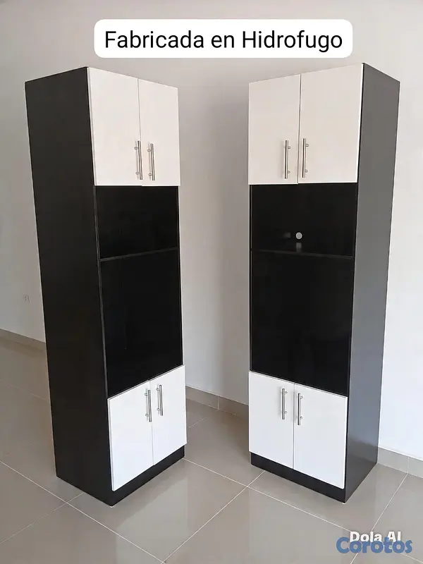decoración y accesorios - Despensa Nuevas Armada 

Medida:50x40x180cm.

Material: *Hidrofugo* 
 2
