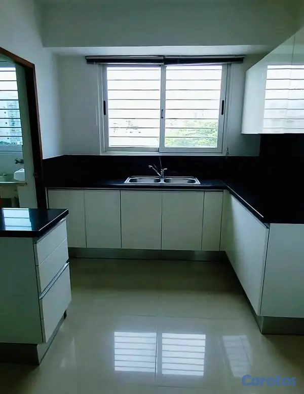 apartamentos - Apartamento en alquiler- en Evaristo Morales  3