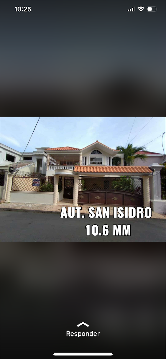 casas - Vendo preciosa casa de dos niveles en san Isidro próximo a la Ecológica !