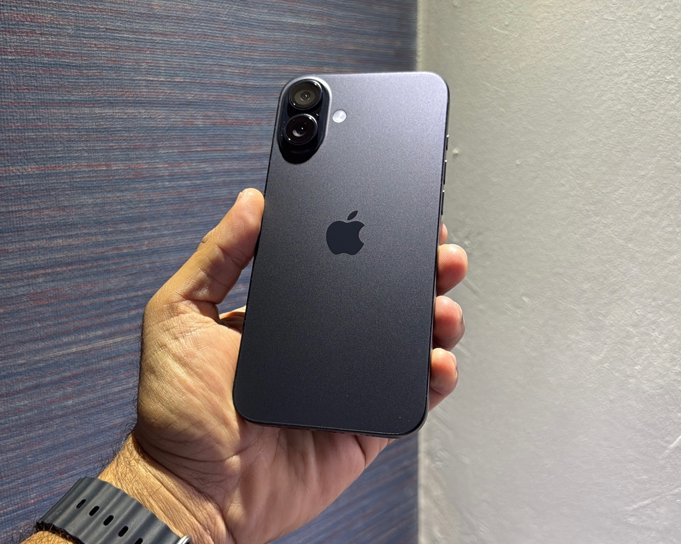 celulares y tabletas - iPhone 16 PLUS 128GB Como Nuevo, RD$ 49,500 NEG 1