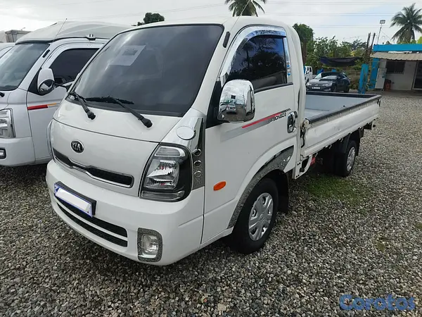 camiones y vehiculos pesados - 2020 Kia Bongo Automático  5