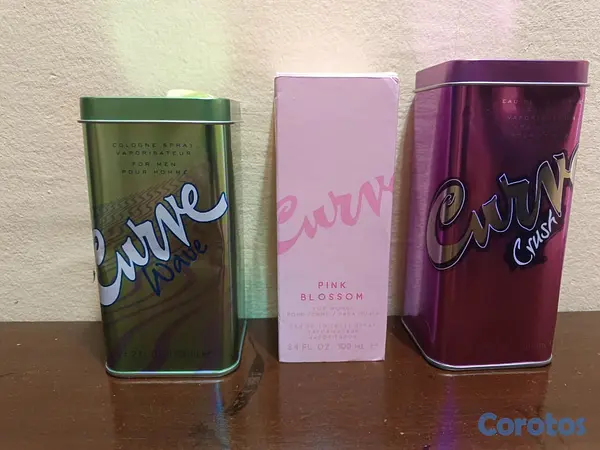 joyas, relojes y accesorios - Perfumes curve a  1,900 cada uno 1
