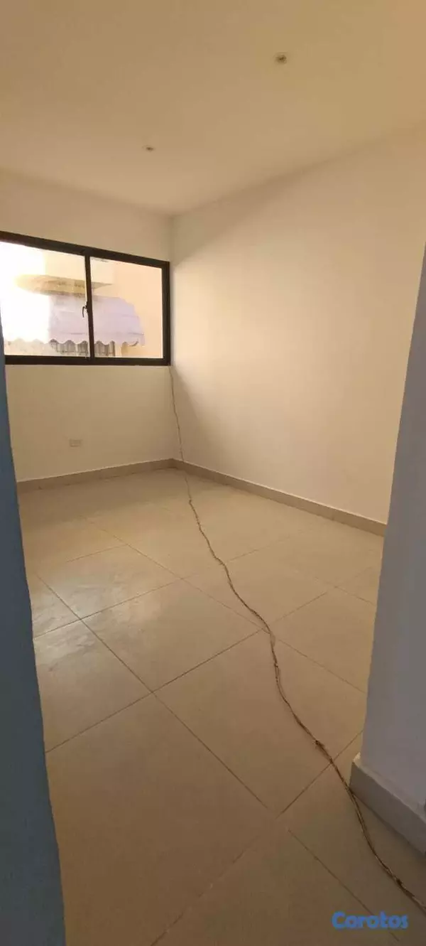 oficinas y locales comerciales - Se alquila local en la Julia excelente distribución y ubicación  5