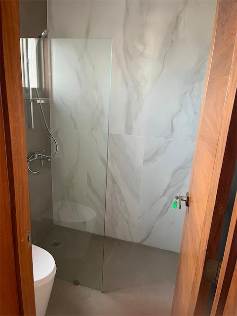 apartamentos - Vendo apto en Los cacicazgos nuevo 
4to Piso 
175.Mts. 7