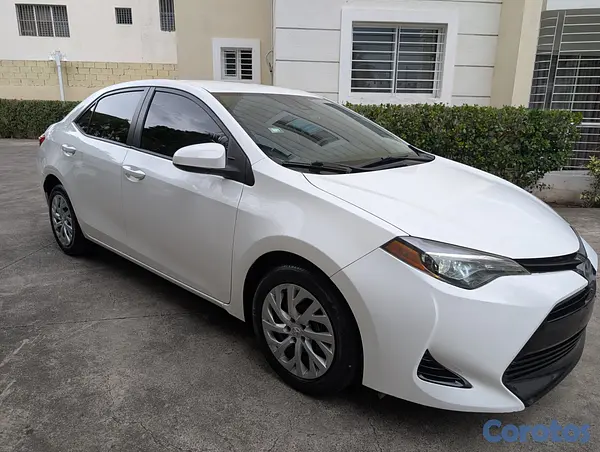 carros - 2018 Toyota Corolla LE 19