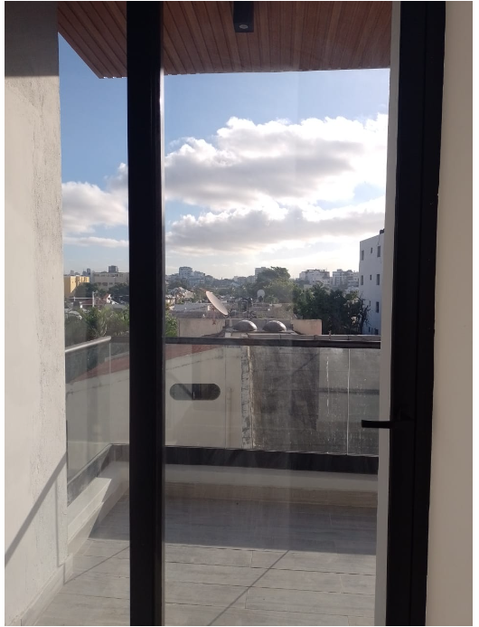apartamentos - Se vende hermoso apto en los Restauradores.