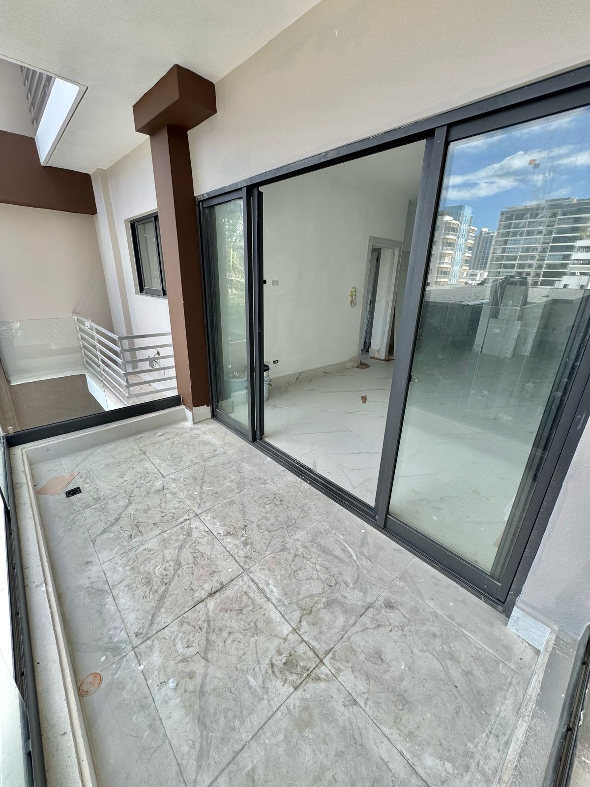 apartamentos - VENDO APARTAMENTO NUEVO EN EVARISTO MORALES WI