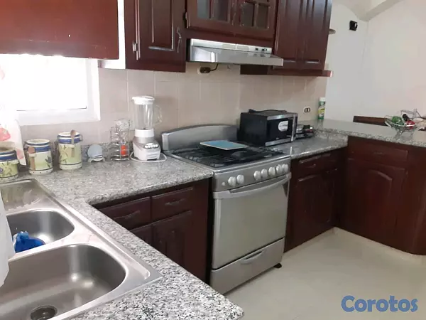 casas - Cómoda y amplia casa en lugar tranquilo y seguro con patio  10