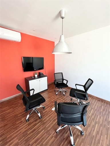 oficinas y locales comerciales - Local corporativo Prados 3