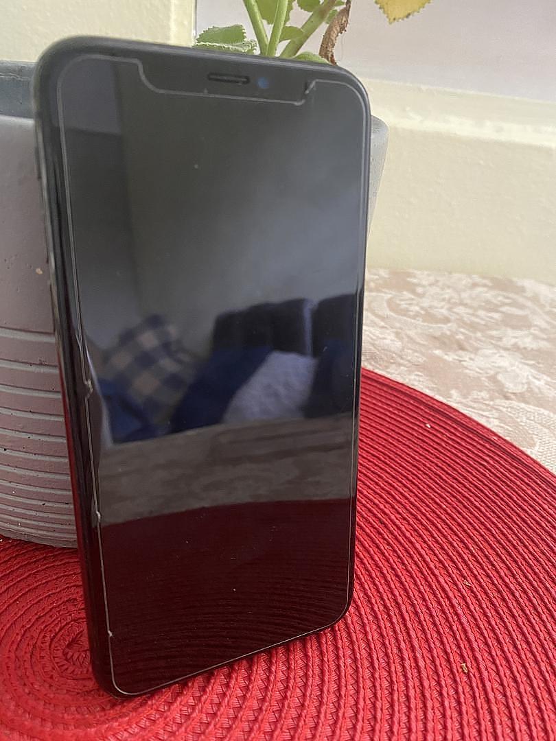 celulares y tabletas - Se vende iPhone 10 5