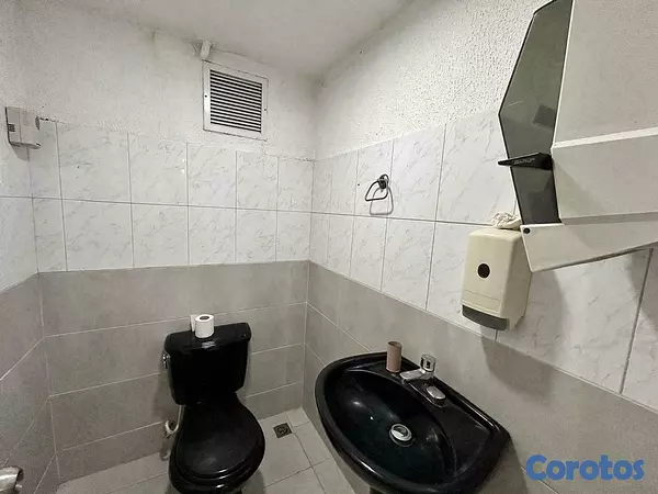 casas - ALQUILA LOCAL IDEAL PARA NEGOCIO, OFICINA, SPA, CENTRO VETERINARIO, 6