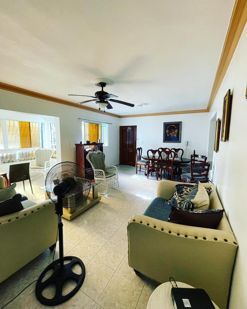 apartamentos - Se vende apartamento en Urb. Atlántida Av. Independencia primer nivel 5