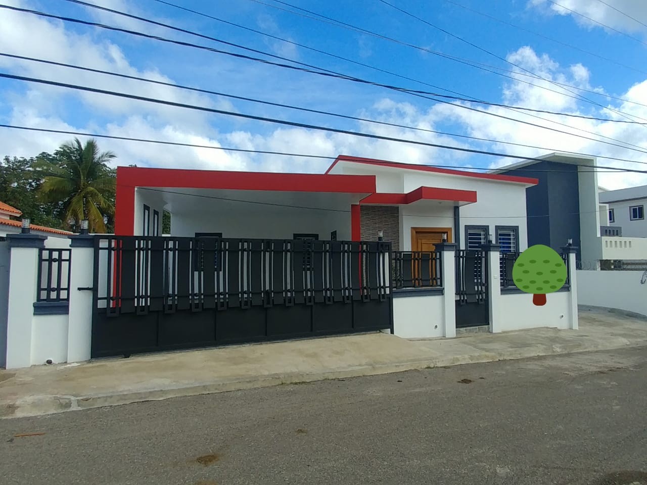 casas - Casa nueva y amplia en excelente lugar en Puerto Plata