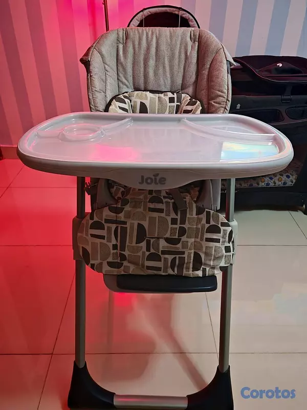 coches y sillas - Venta de corral, asiento de auto y silla de comer  1