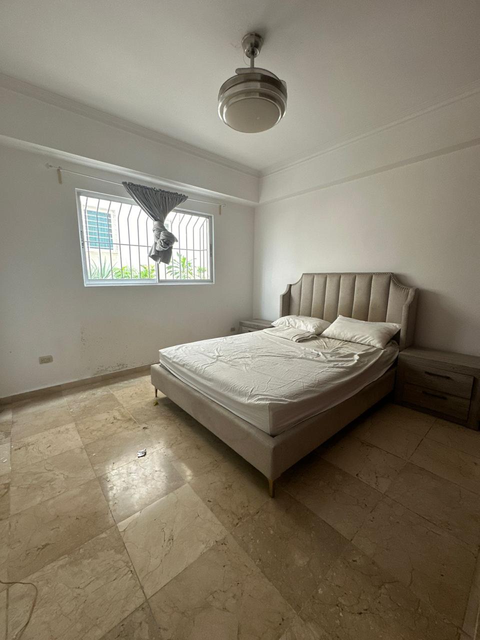 apartamentos - Vendo Apto. De Oportunidad, disponible en mirador  2