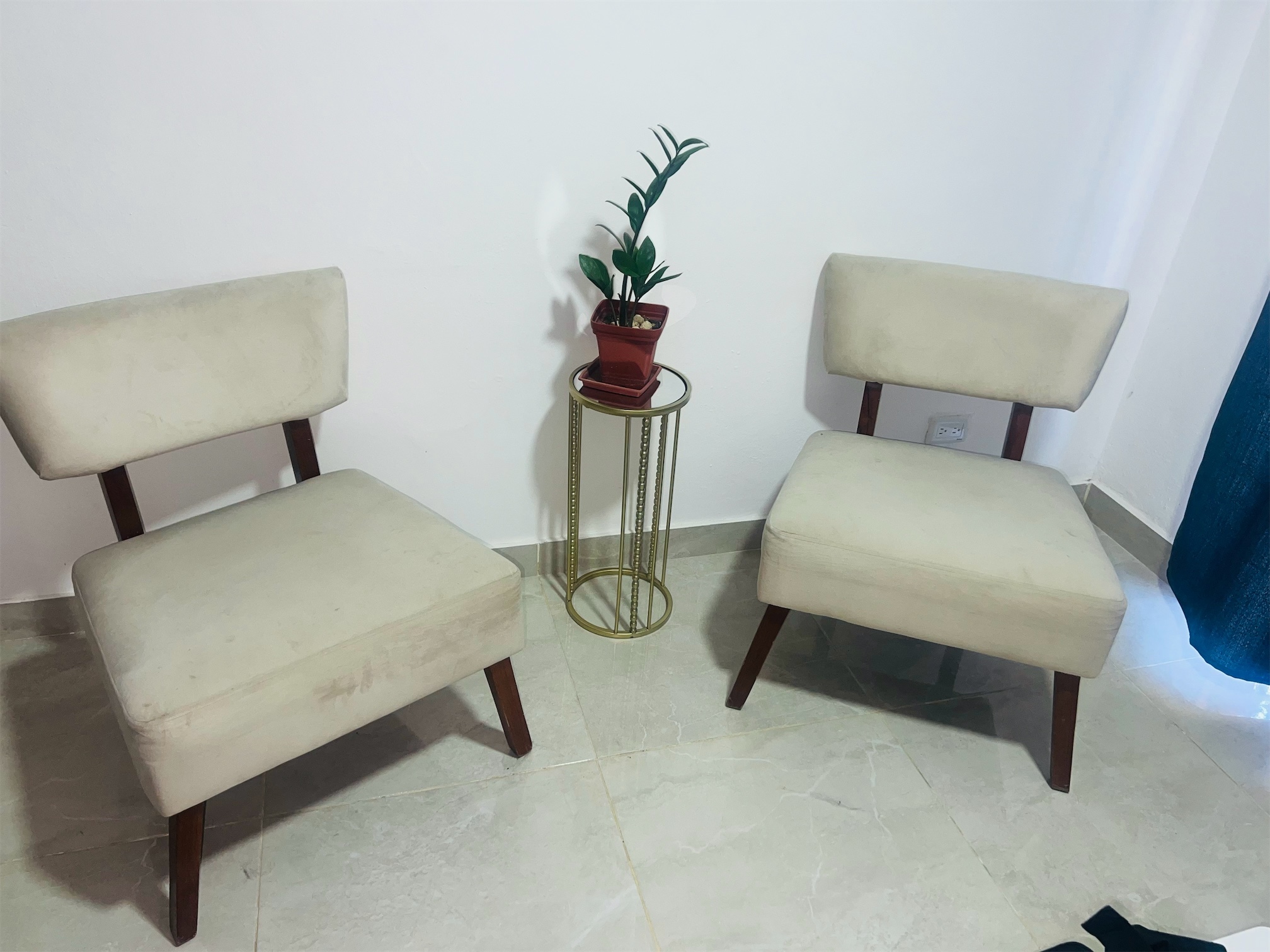 muebles y colchones - Butacas de caoba, ideal para sala de estar, pasillo o recibidor  4