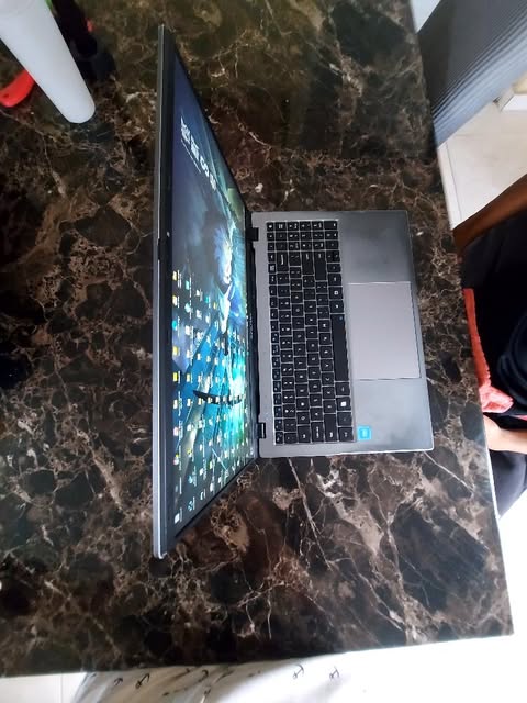 computadoras y laptops - Laptop Chuwi Gemibook con gran rendimiento 3
