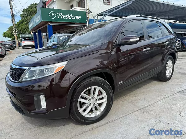 jeepetas y camionetas - Kia Sorento LX 2015 1