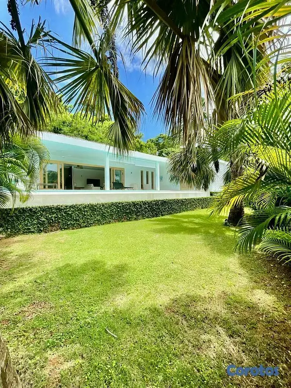 casas vacacionales y villas - Casa en venta las  Terrenas 2