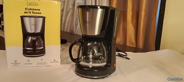 electrodomesticos - Cafetera eléctrica de 6 tazas  2