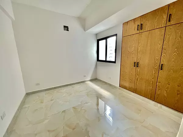 apartamentos - Se vende apartamento en Naco 4