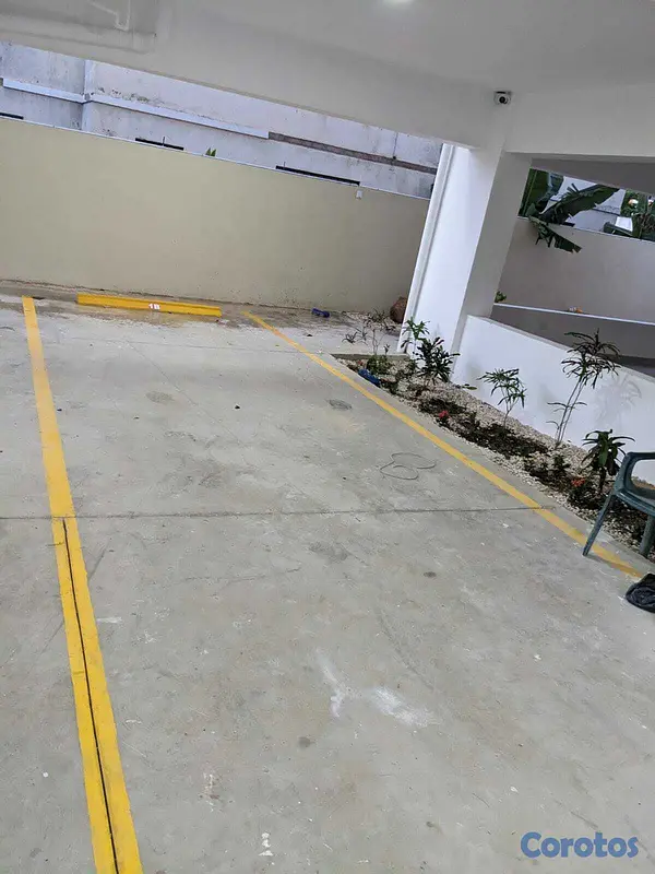apartamentos - Apto. 1ra nivel, excelente condiciones, 3hab.3baño 6