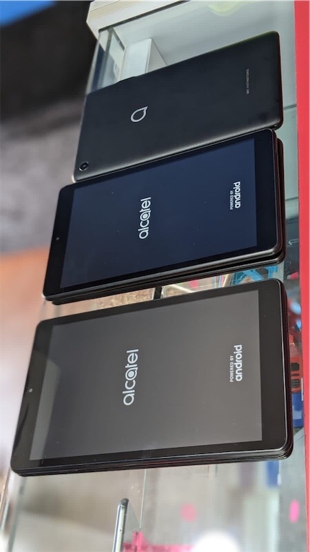 celulares y tabletas - Tablet 8 pulgadas 32GB
