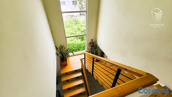 casas - Casa en puerta de hierro, moderna, proximo a la em 10