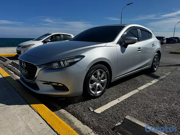 carros - 🚗 Mazda Axela 2018 (Mazda 3)  – Excelente condició 7