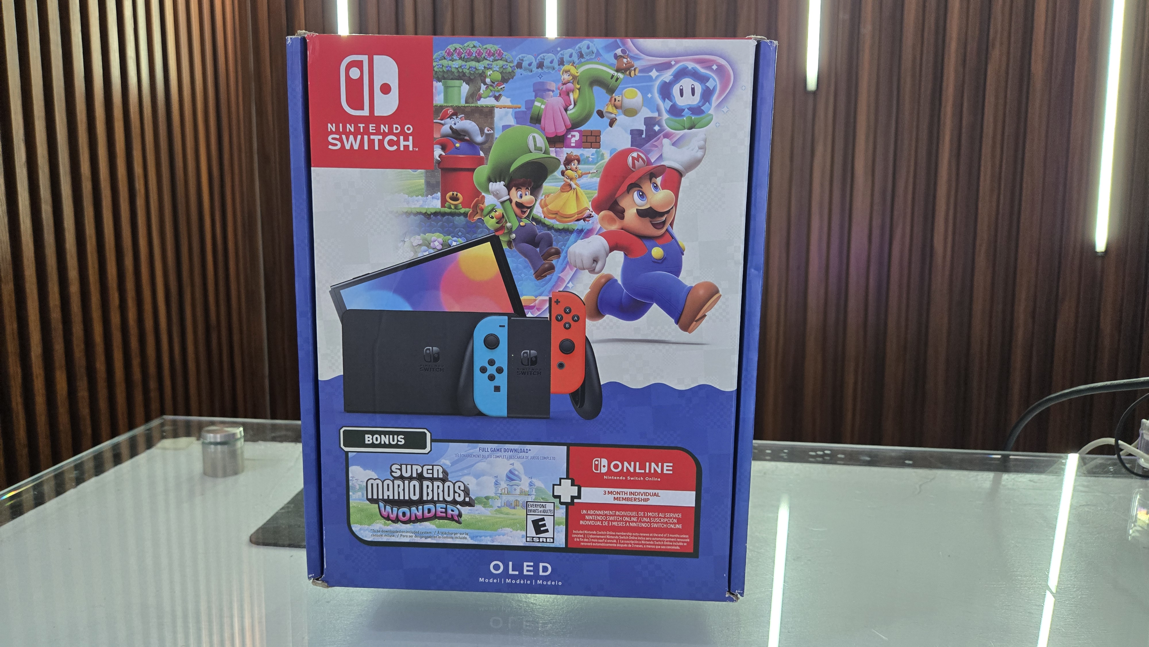 consolas y videojuegos - Nintendo Switch OLED Bundle con Mario Wonder y mas