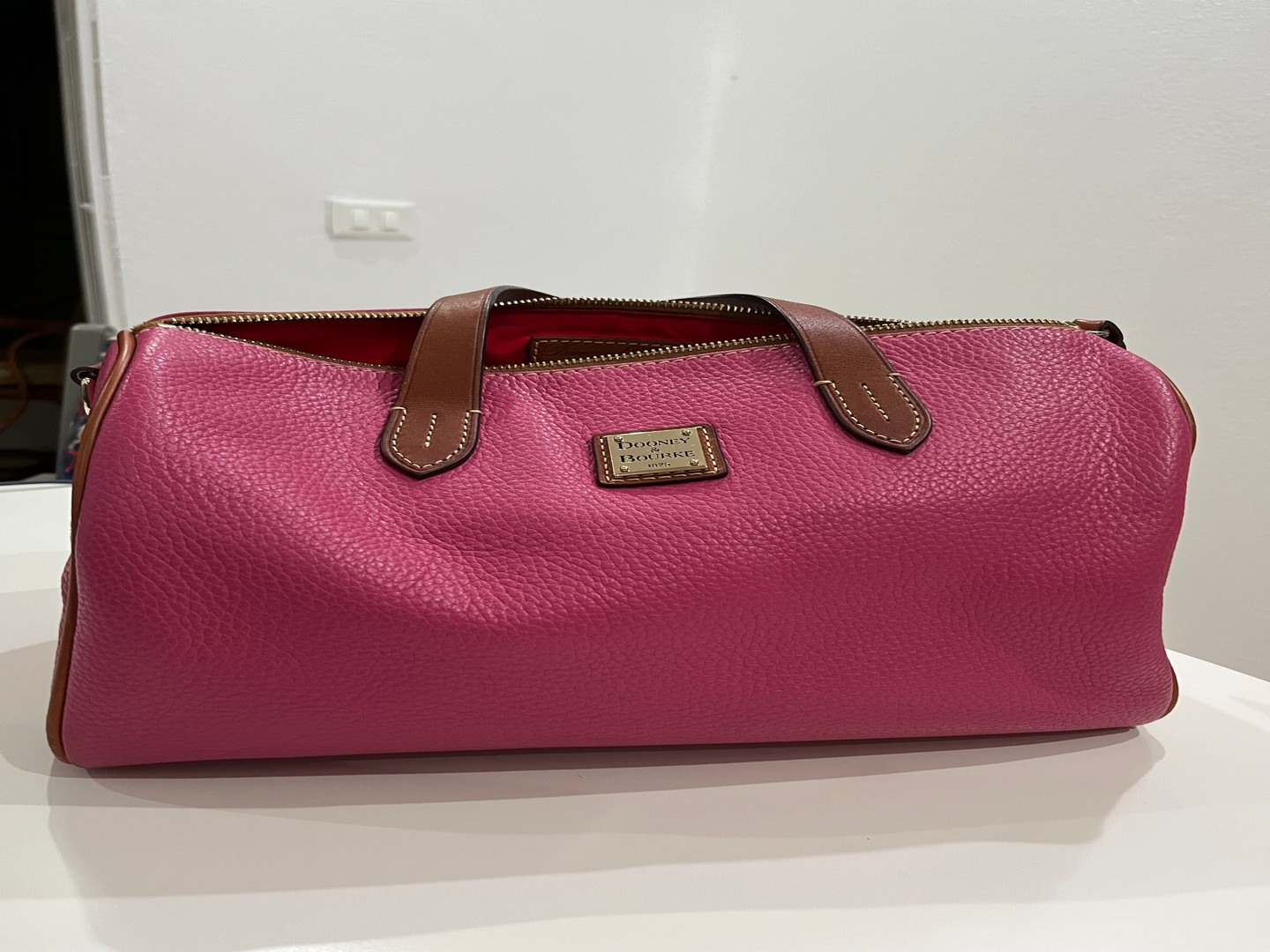 carteras y maletas - Dooney & Bourke cartera en piel speedy barrel rosada 