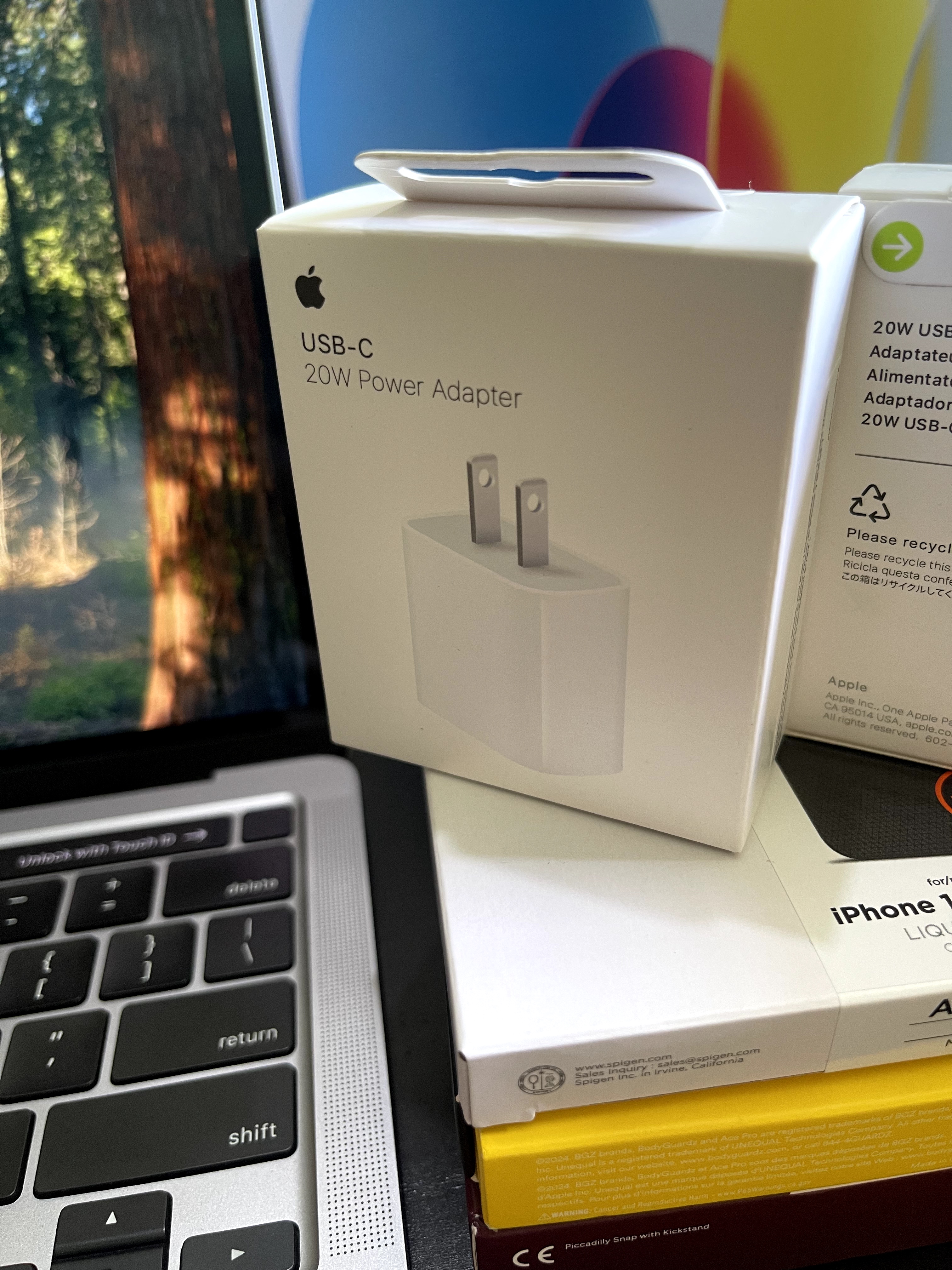 accesorios para electronica - Cargador iPhone originales 20W USB Tipo-C  1