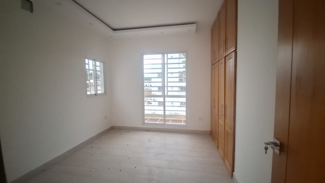 casas - Casa en renta en San Francisco de Macorís 5