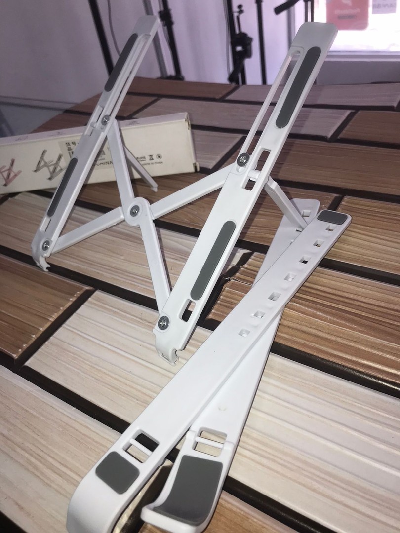 otros electronicos - Soporte plegable para laptop. 3