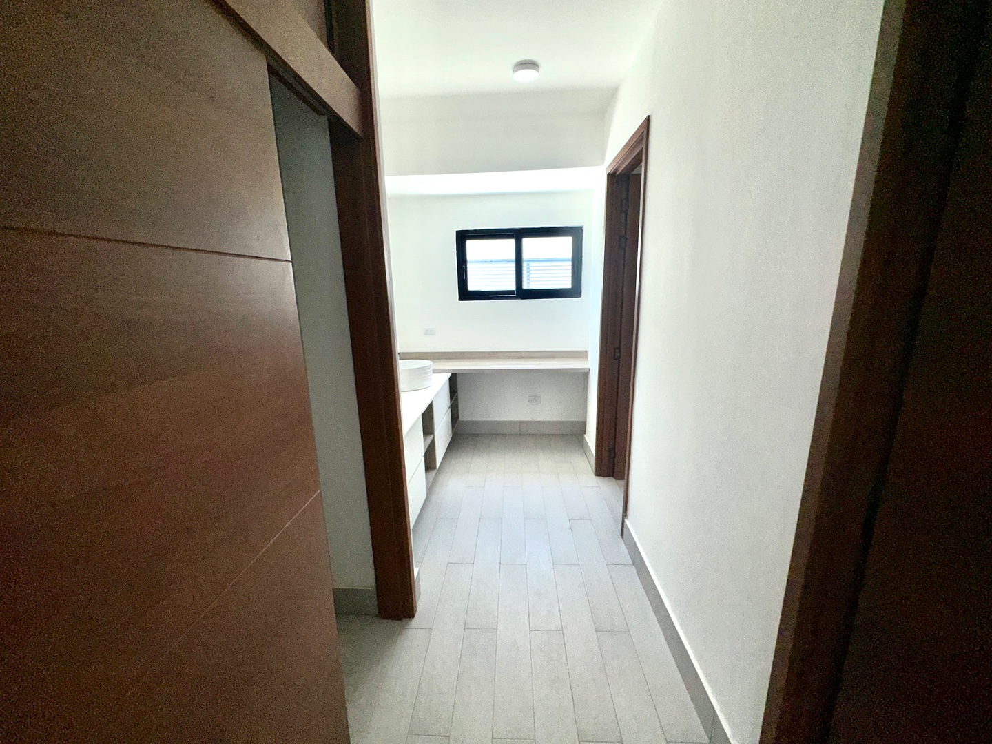 apartamentos - Apartamento Nuevo en Venta
LA ESPERILLA
US$615,000
 5