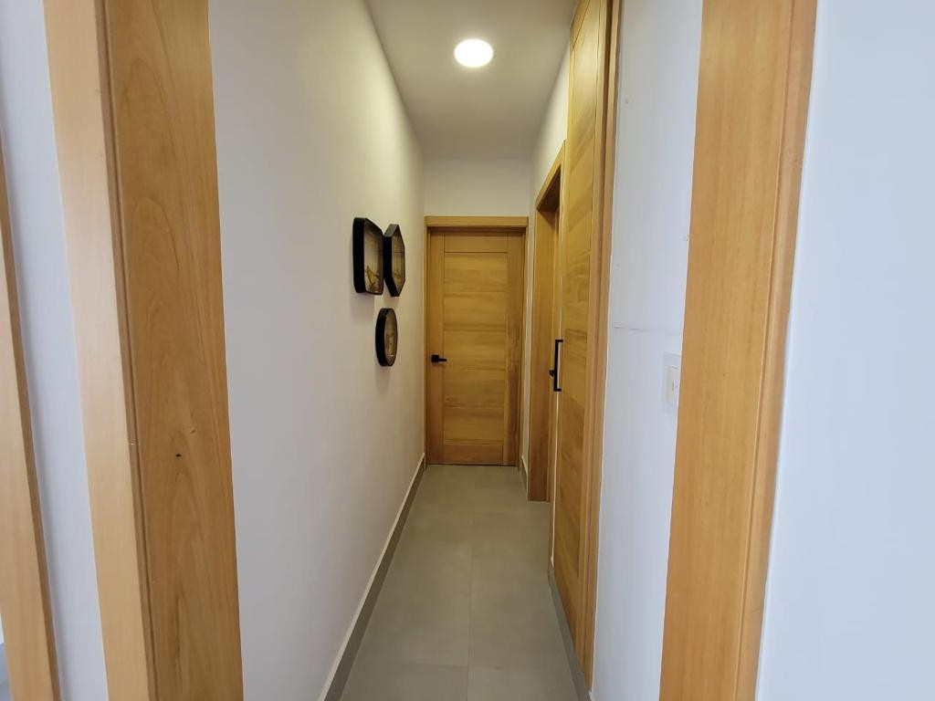 apartamentos - Sin intermediarios rent0 apartament0 m0derno amueblado. EVARISTO MORALES demomen 9