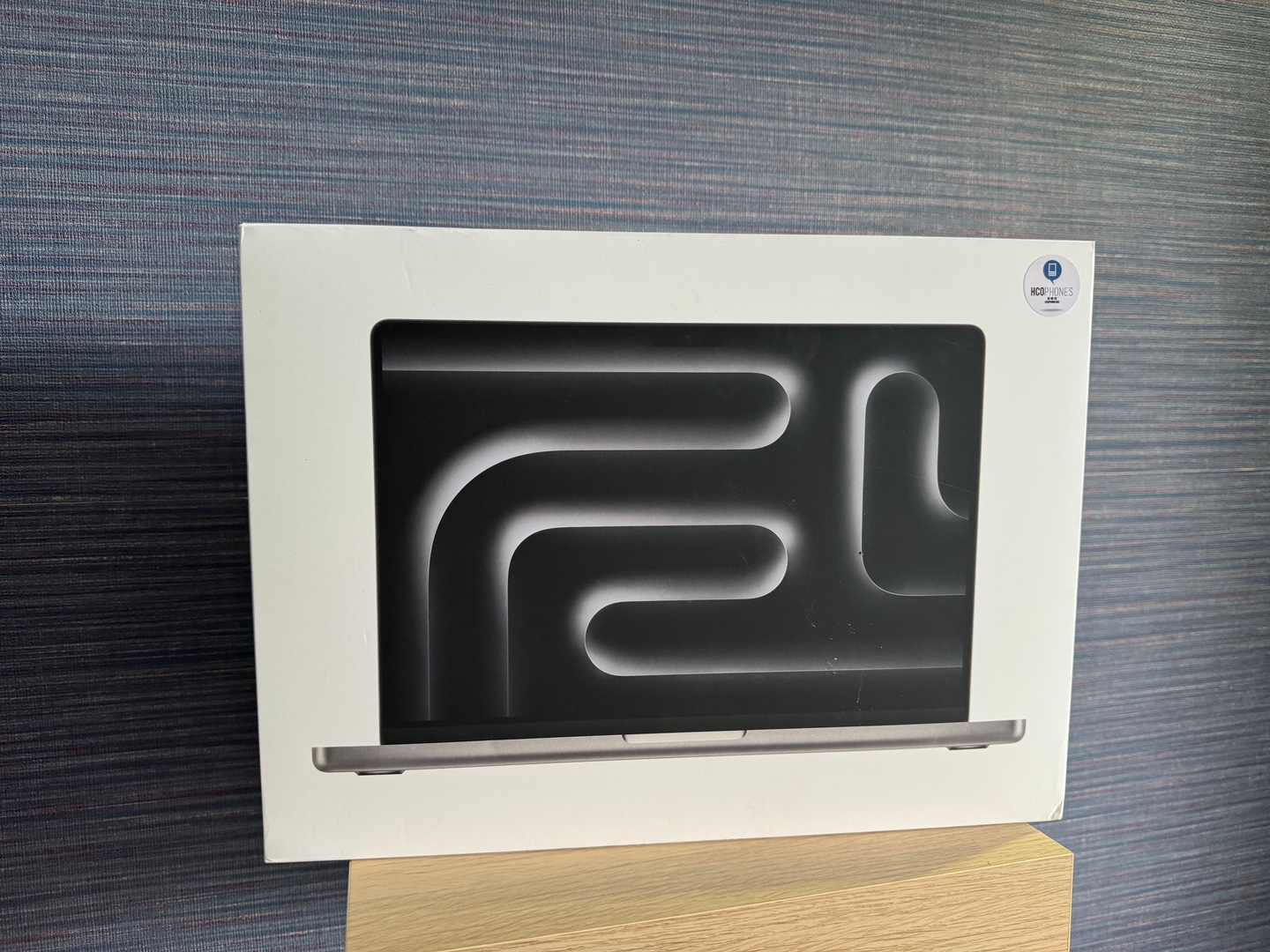 computadoras y laptops - MacBook Pro 14 inch 2023 M3 Apple Chip/ 512GB / 8GB RAM SPG - Sellada 1