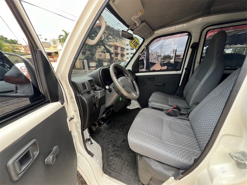 jeepetas y camionetas - Daihatsu Hijet año 2017 5