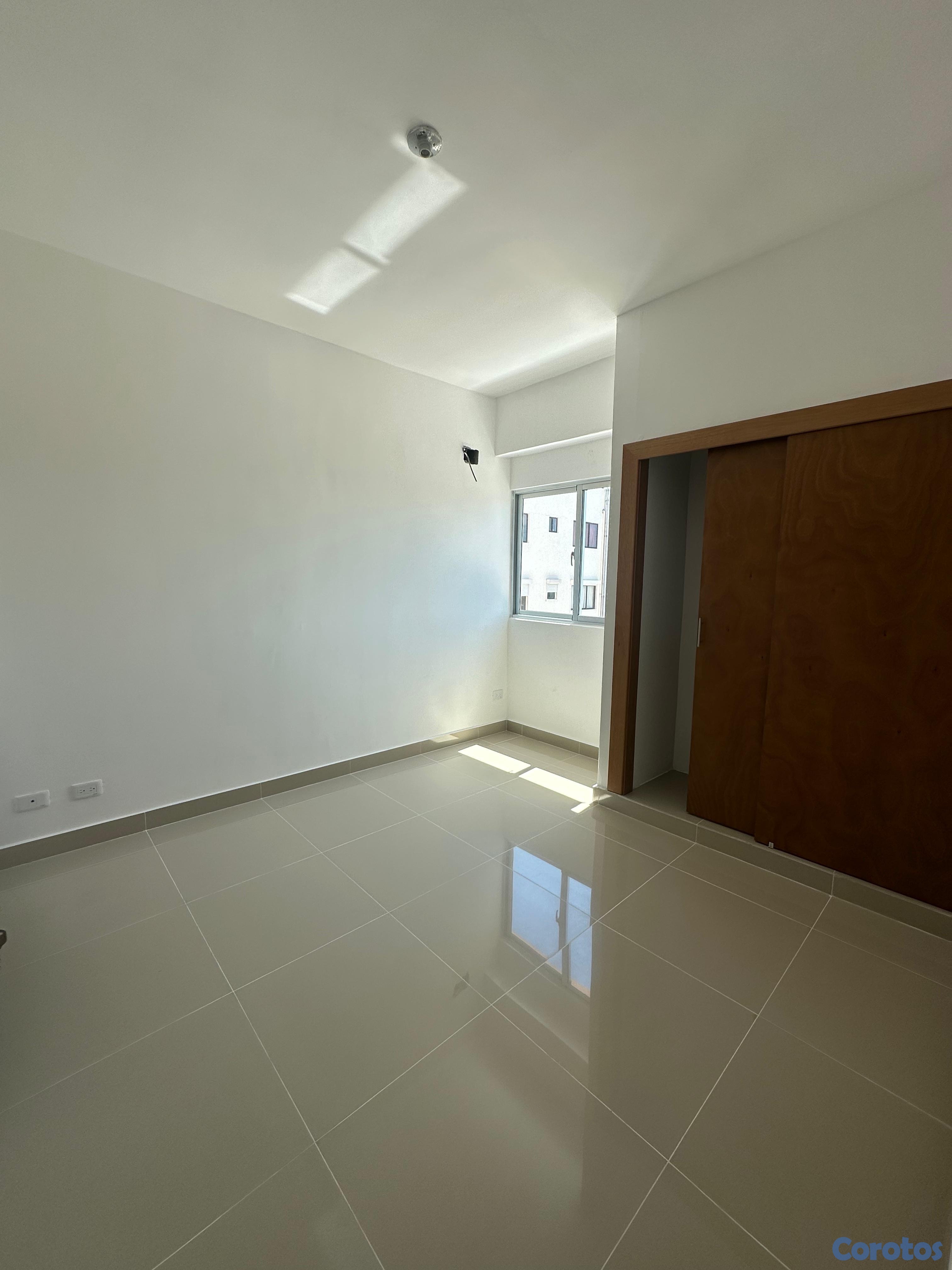 apartamentos - 🌟 Alquiler disponible en Urbanización Tropical 🌟 9