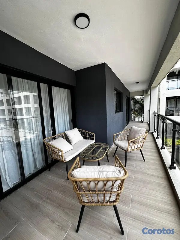 apartamentos - Apartamento 2do Nivel en Ave. Hispanoamericana  1
